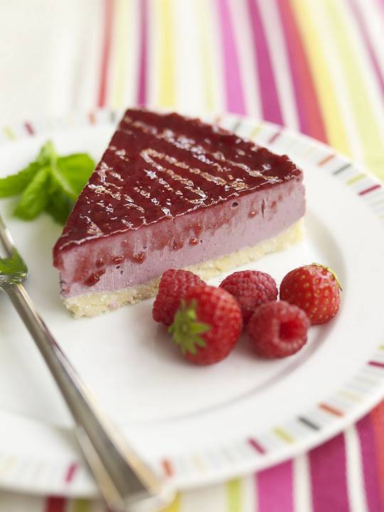 Berry Coconut Cheesecake