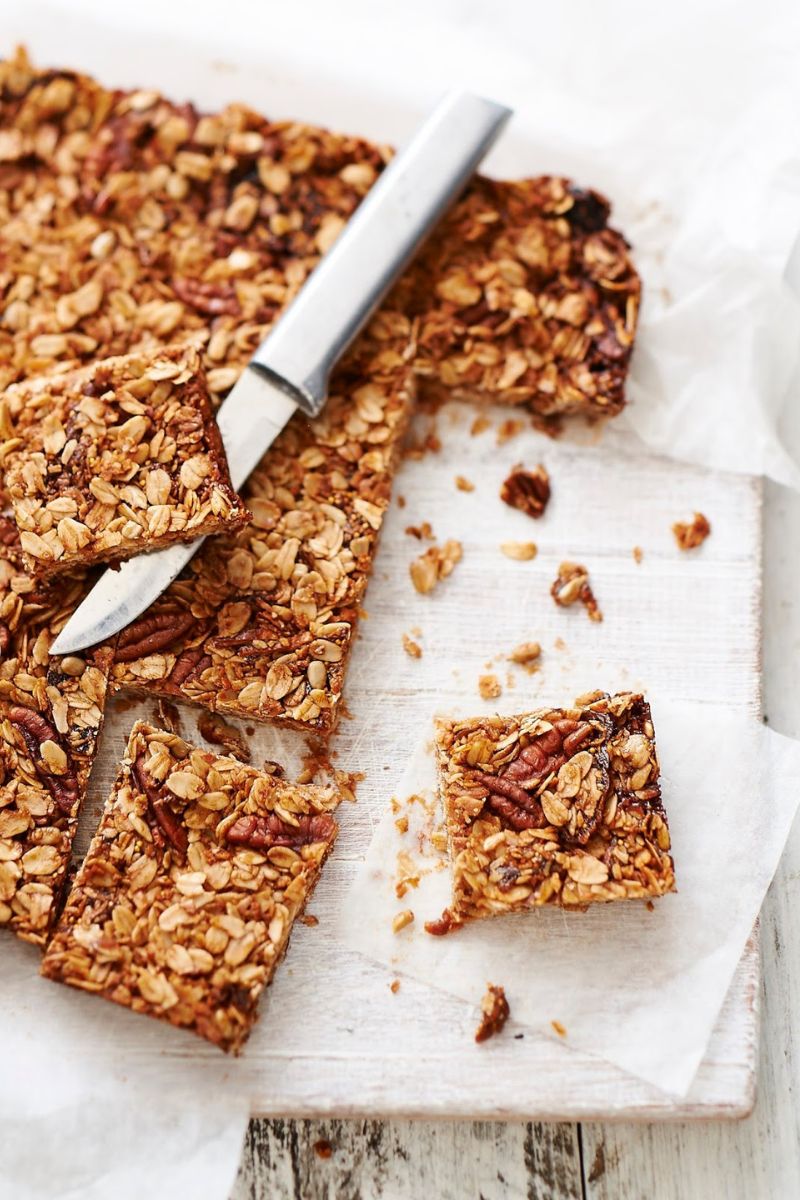 Dried Fig, Pecan And Dark Chocolate Oat Bars