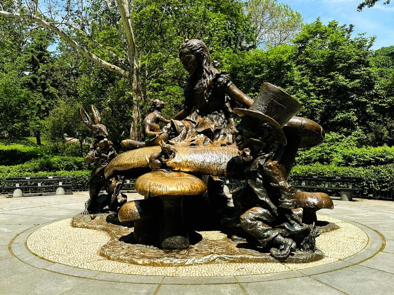 Afternoon Tea Week | Alice In Wonderland Inspired Afternoon Tea Week | Alice In Wonderland Inspired