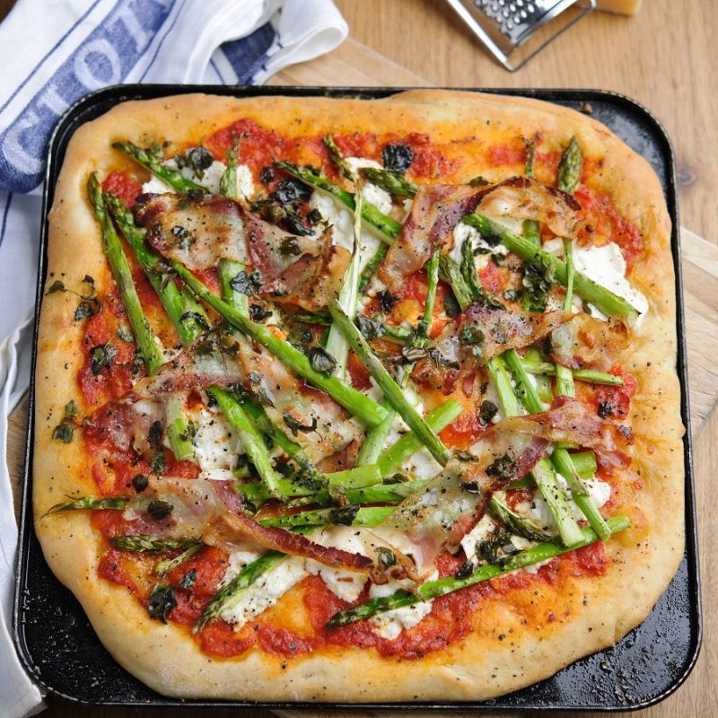 Asparagus, Ricotta And Pancetta Pizza