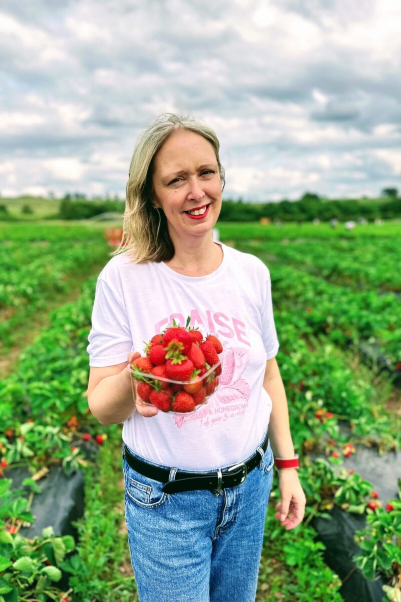 66 Healthy Smoothie And Smoothie Bowl Recipes (UK Edition). From smoothies to shortcake, these easy summer strawberry recipes are bursting with seasonal flavour