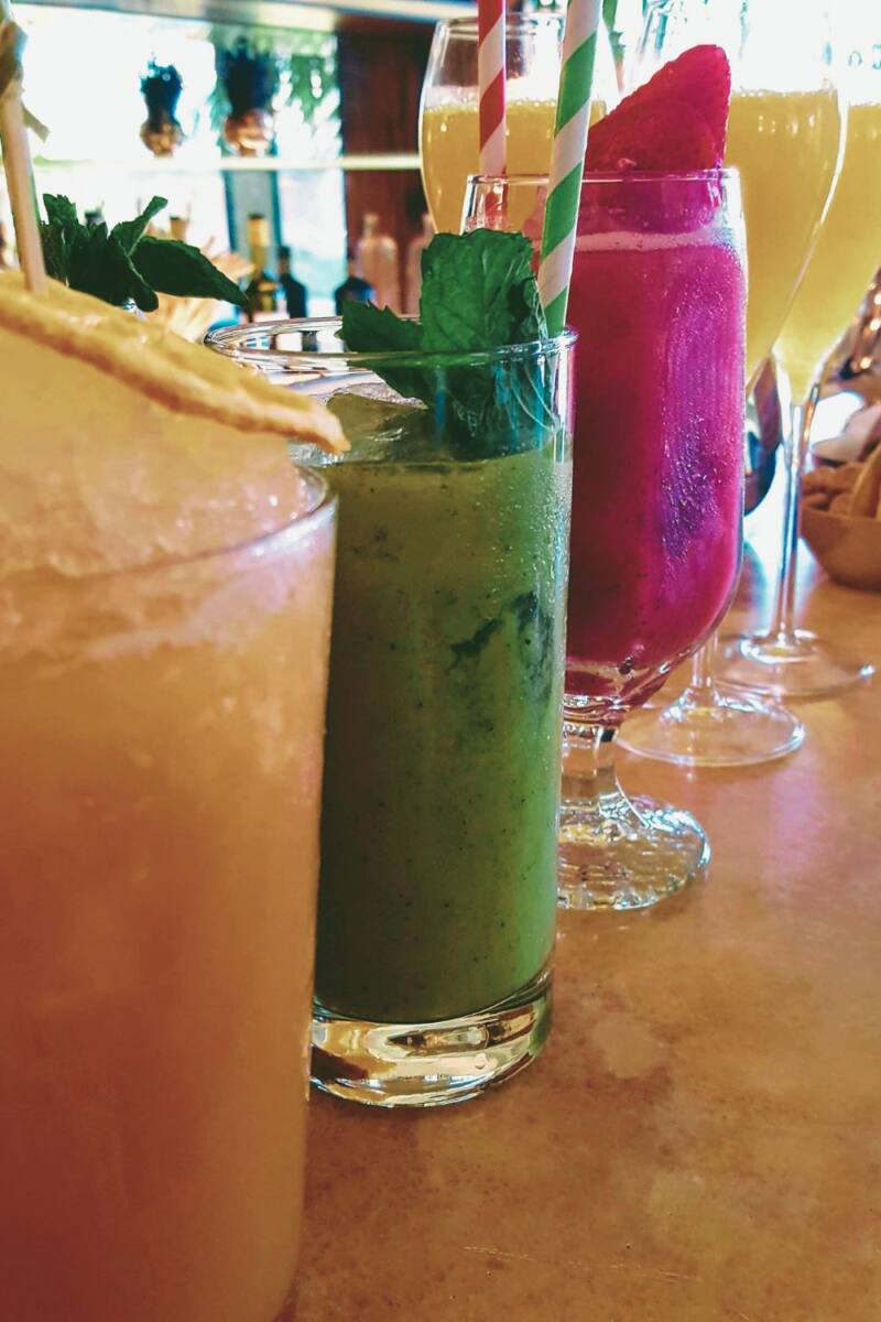 66 Healthy Smoothie And Smoothie Bowl Recipes (UK Edition) 66 Healthy Smoothie And Smoothie Bowl Recipes (UK Edition)