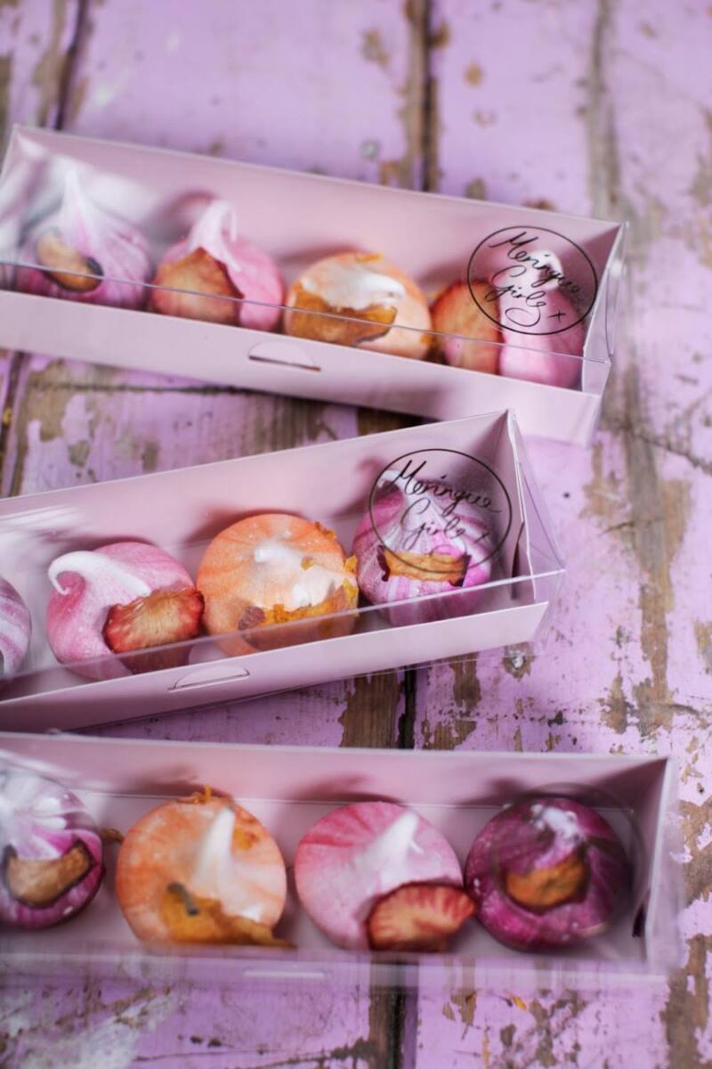 Wine Infused Meringues: Homemade Gift Ideas