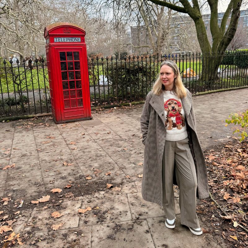 Effortless Style Over 50: Classic Meets Playful