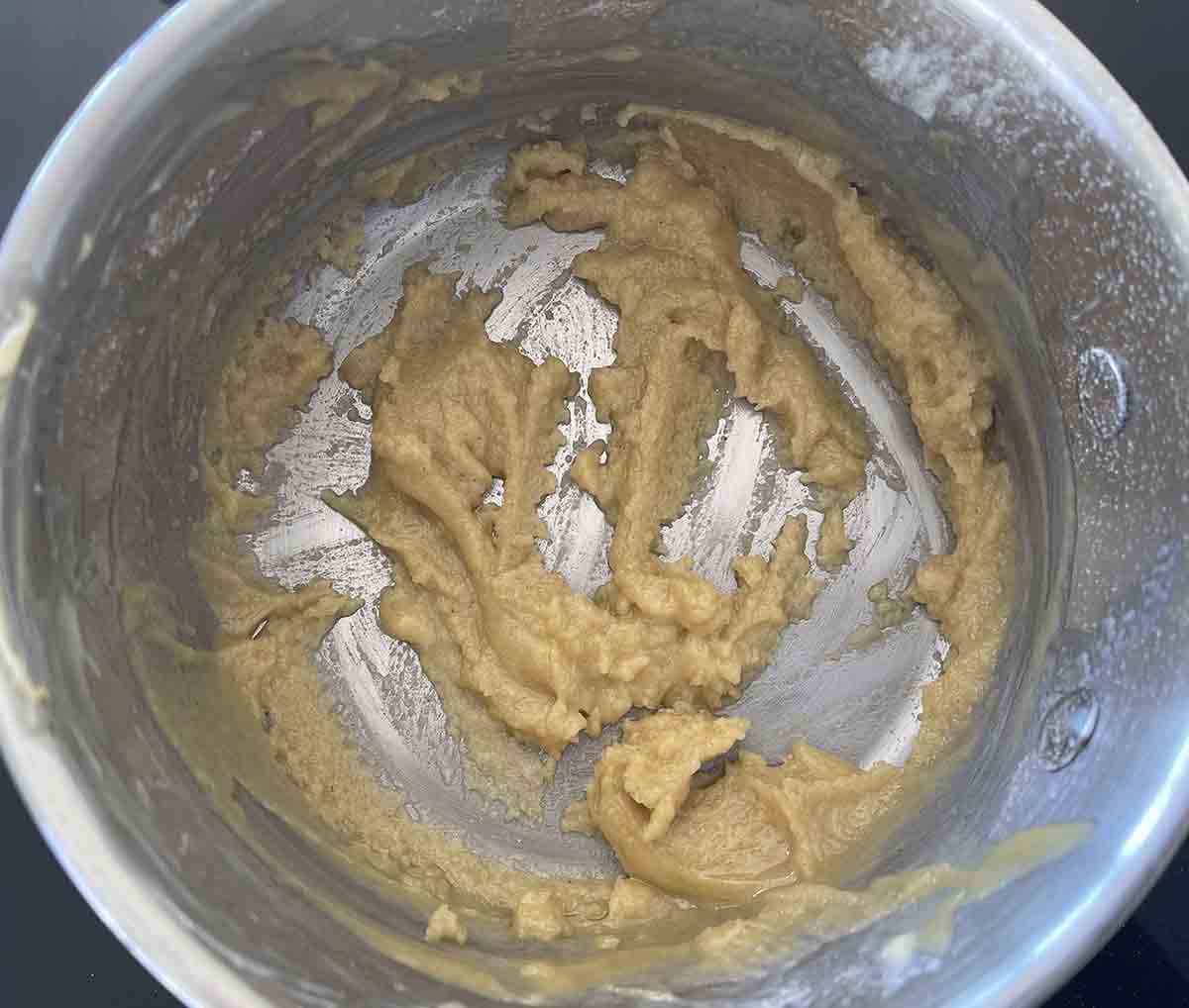 flour added to pan.